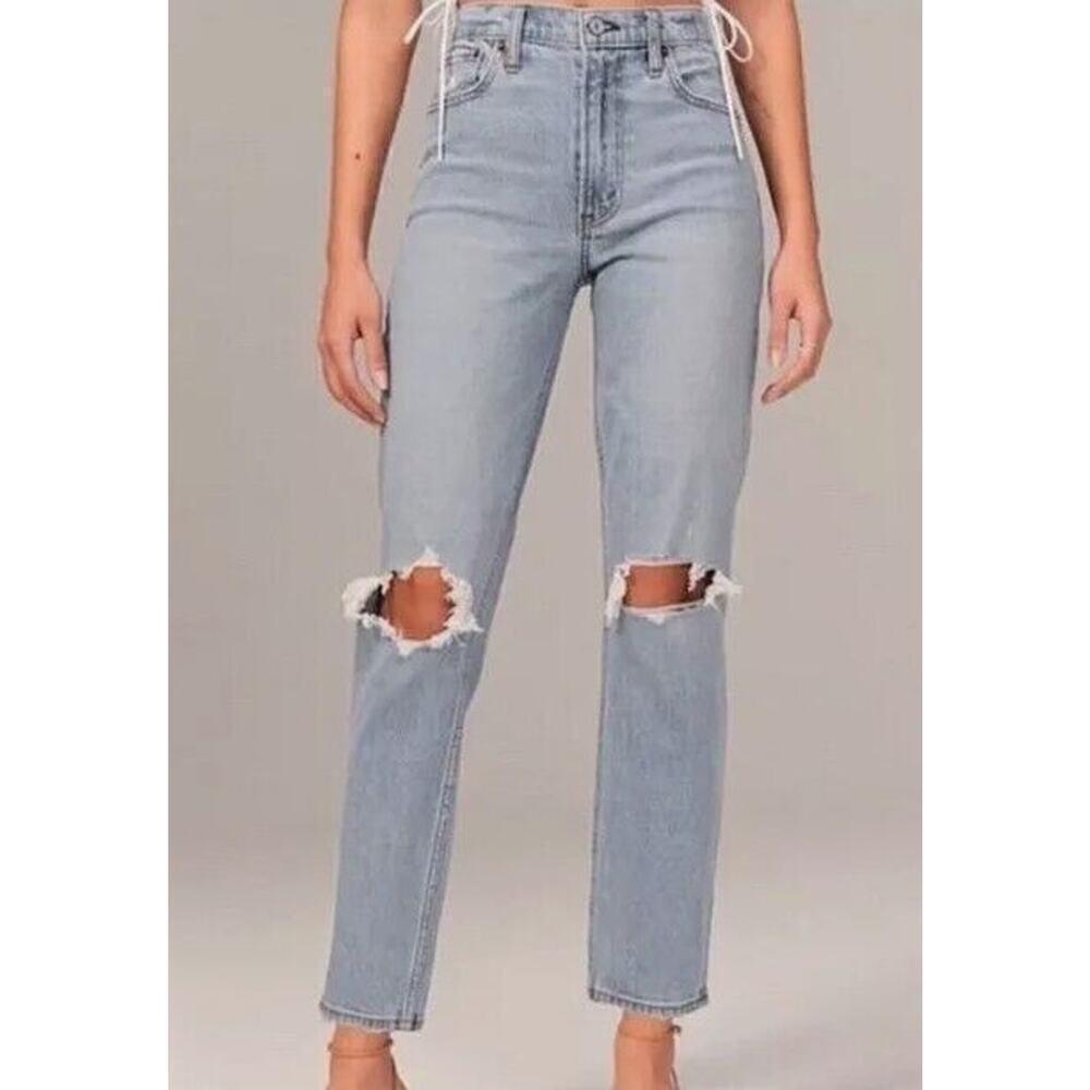 Abercrombie & Fitch Jeans 34 / 18 The Mom High Rise Jeans Distressed